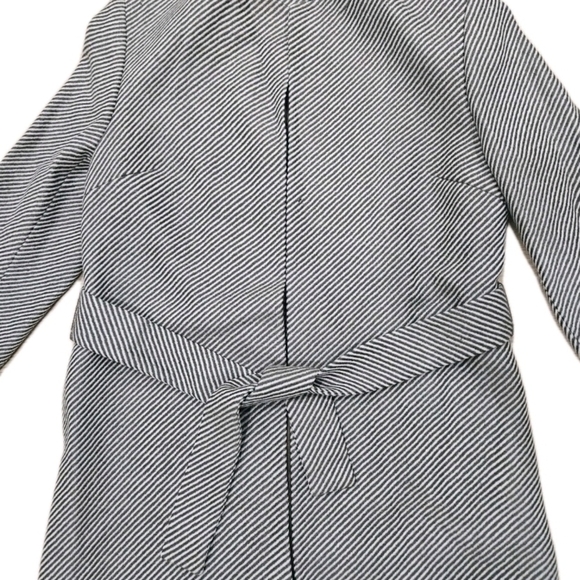 Valerie Stevens Vintage Women's Winter Coat Stripped Brown/ Ivory Elegant Sz 6P - Picture 2 of 6